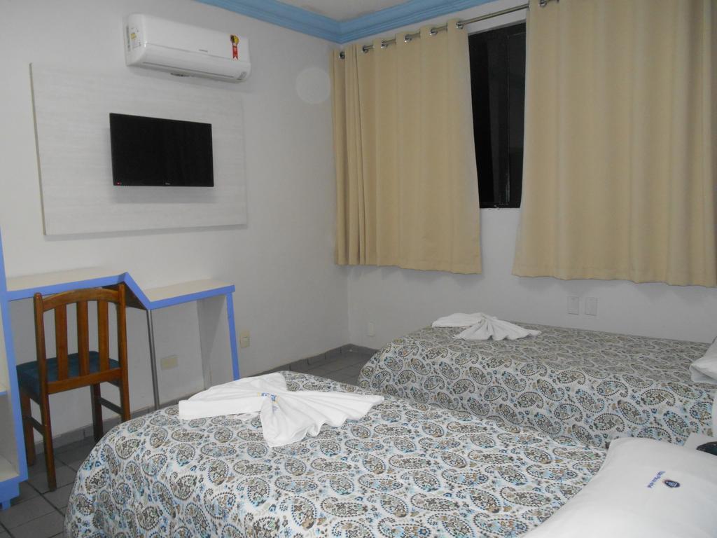 Titao Plaza Hotel กัมปีนากรันเด ภายนอก รูปภาพ