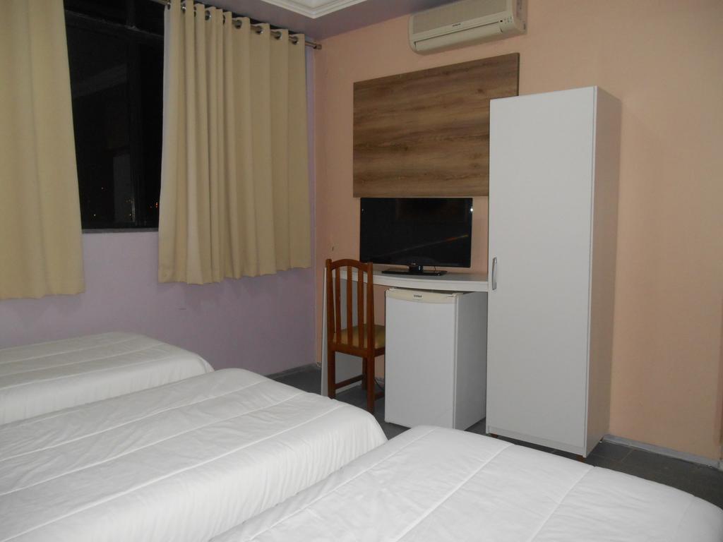 Titao Plaza Hotel กัมปีนากรันเด ภายนอก รูปภาพ