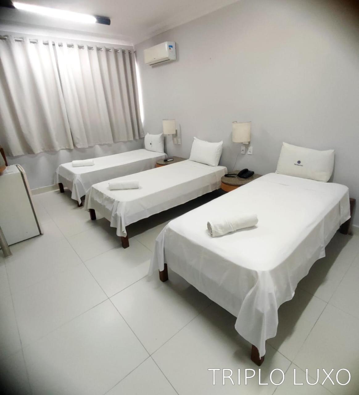 Titao Plaza Hotel กัมปีนากรันเด ภายนอก รูปภาพ