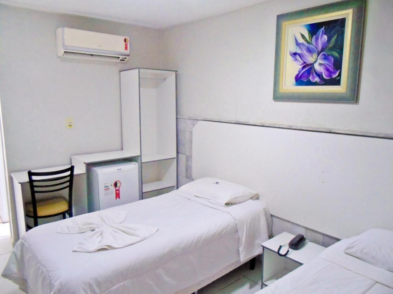 Titao Plaza Hotel กัมปีนากรันเด ภายนอก รูปภาพ